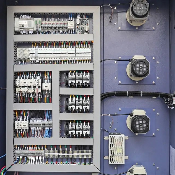 Thermal shock test chamber